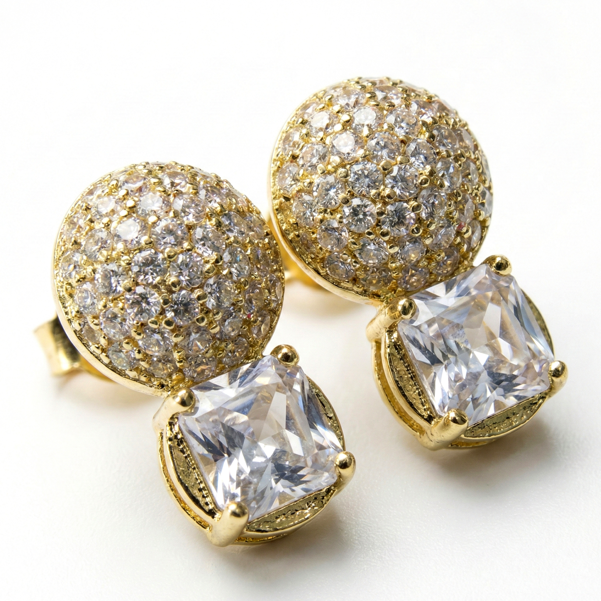 White Zirconia Pave Set Korean Stud