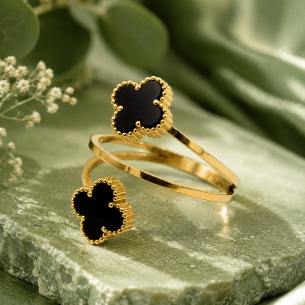 four leaf clover ring