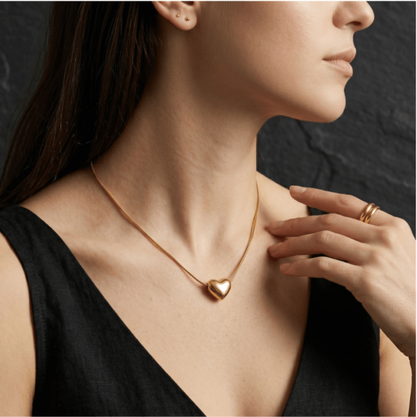 gold heart shape pendant